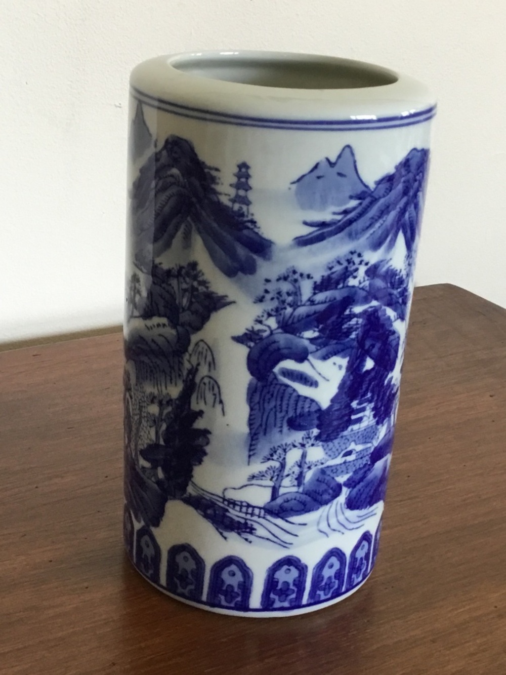 Vintage Chinese Porcelain Vase